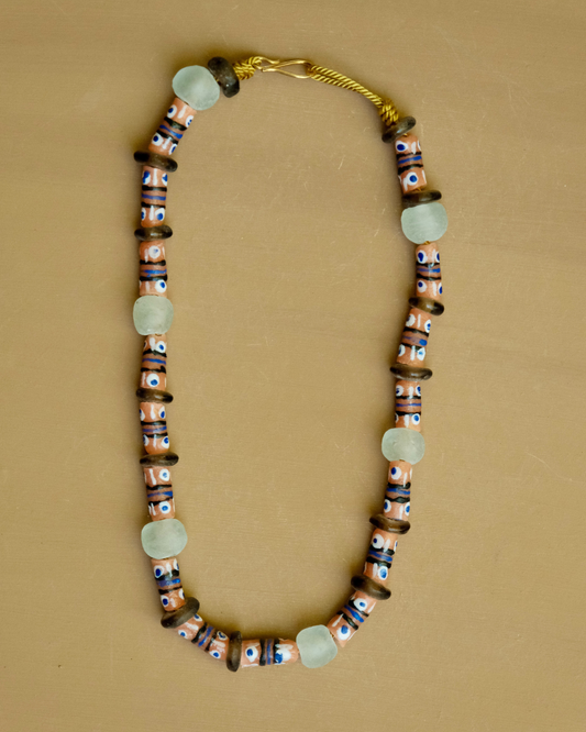 Collier 38