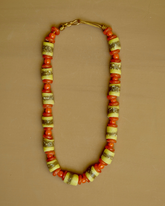 Collier 12