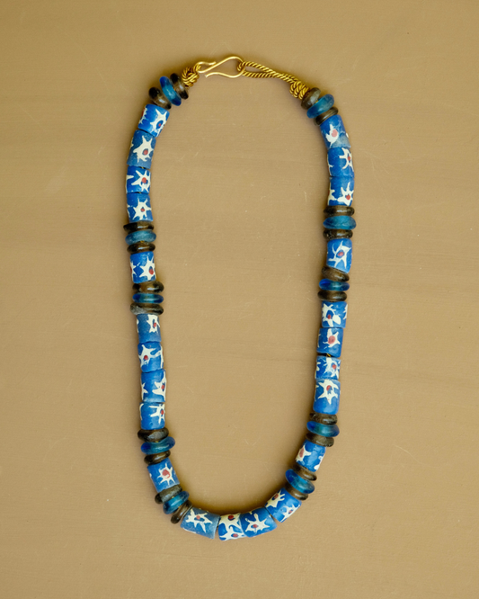Collier 13