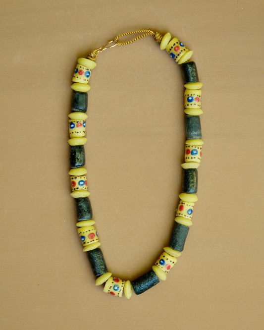 Collier 27