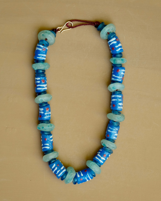 Collier 34